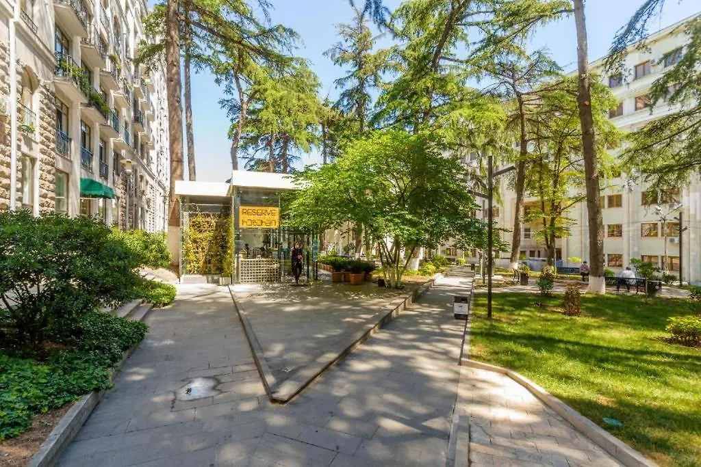 Apartment In Old Tbilisi