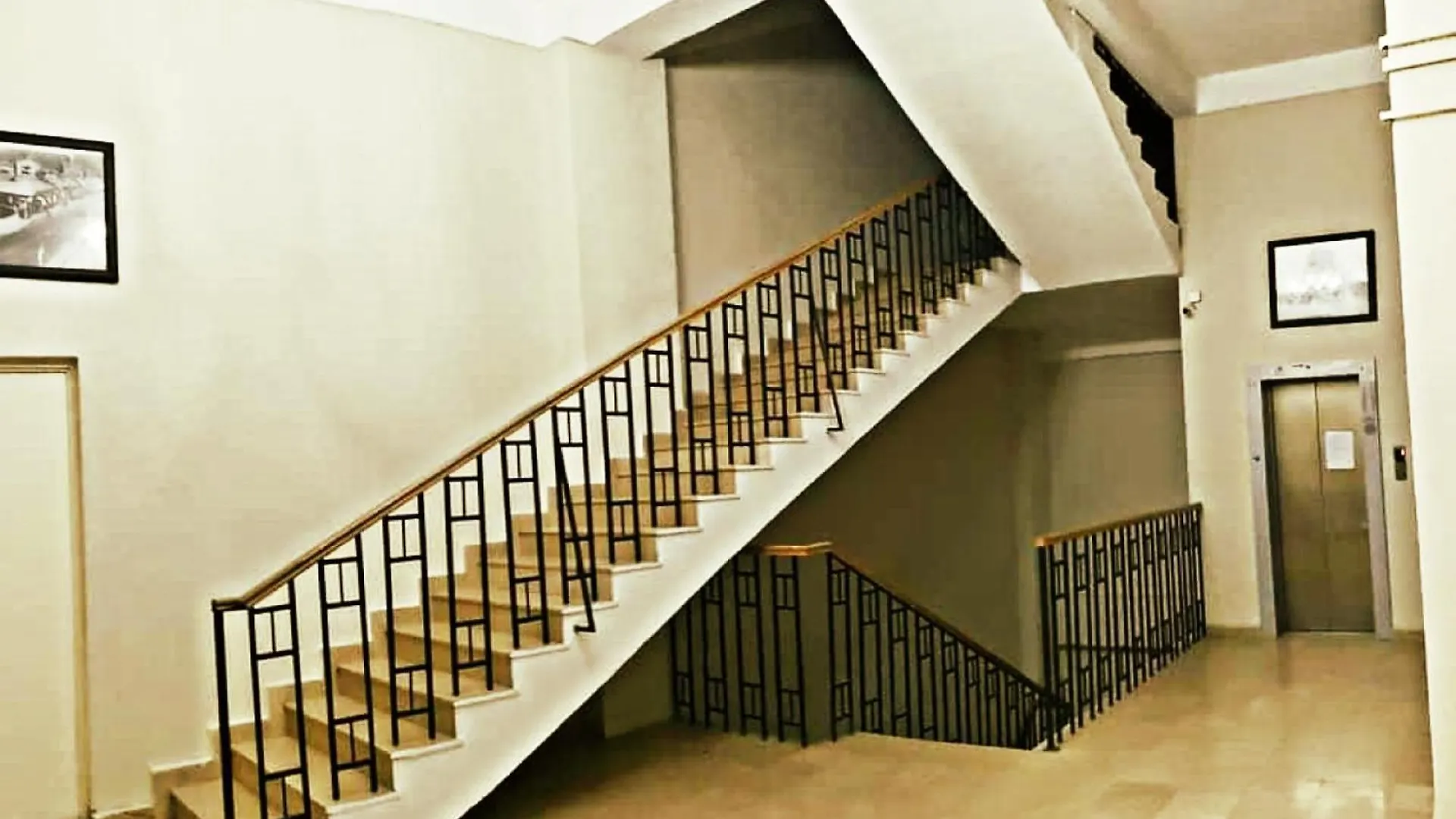 Apartment In Old Tbilisi