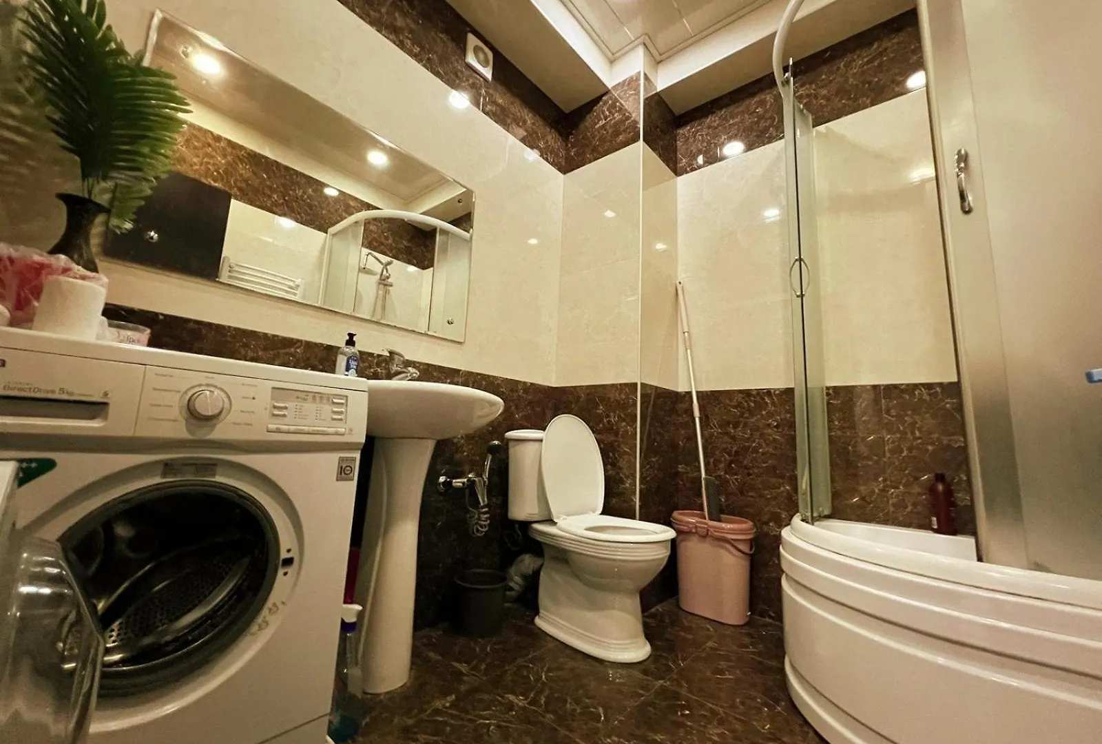 Apartment In Old Tbilisi 0*,